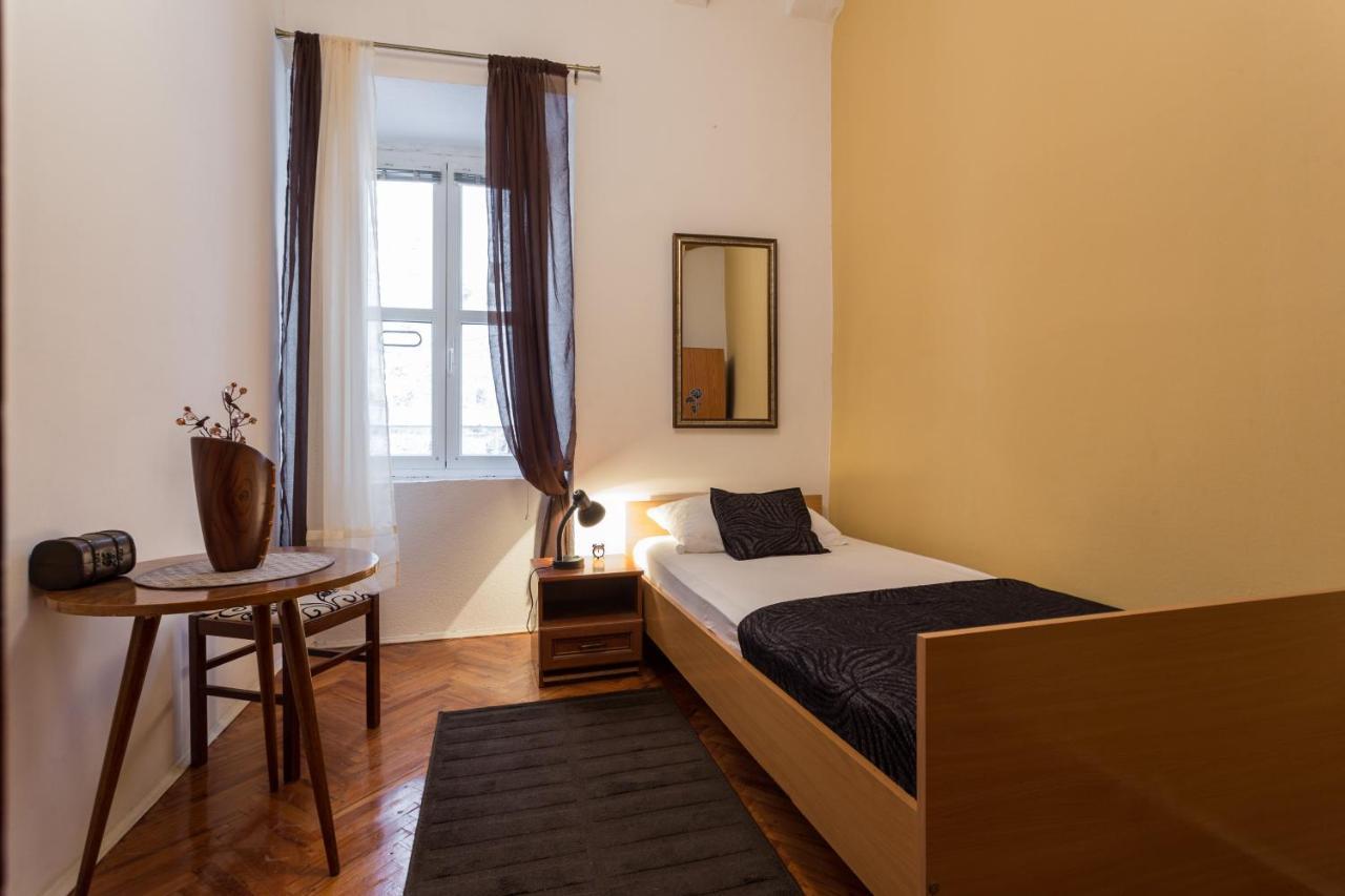 Lovely Room In Old Town Dubrovnik Bagian luar foto